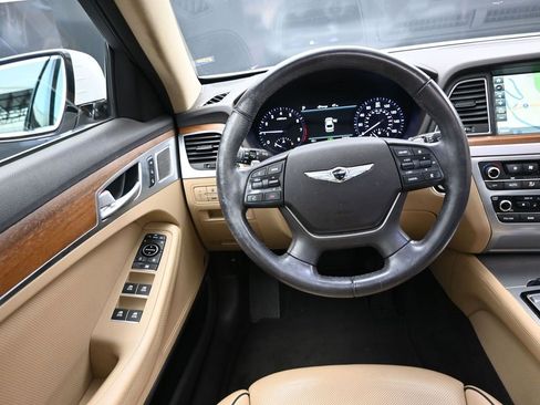 Used 2018 Genesis G80 3.8 w/ Option Group 03 image 29