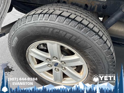 Used 2021 Ford F150 XLT AWD/4WD image 11