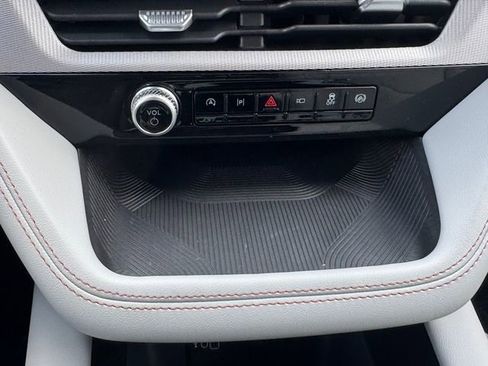 New 2026 Ford Explorer Active w/ Active Comfort Package image 21