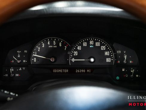 Used 2004 Cadillac XLR RWD image 21