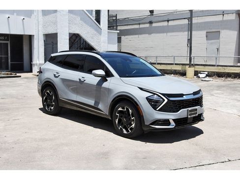 Certified 2023 Kia Sportage SX FWD image 9