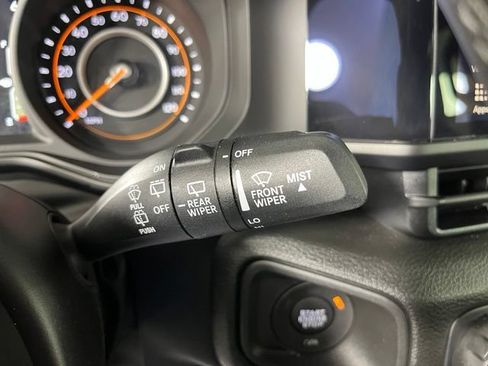 Used 2026 Jeep Wrangler Unlimited Sport AWD/4WD image 24