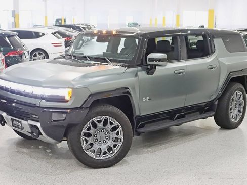 Used 2024 GMC Hummer EV 3X AWD/4WD image 7
