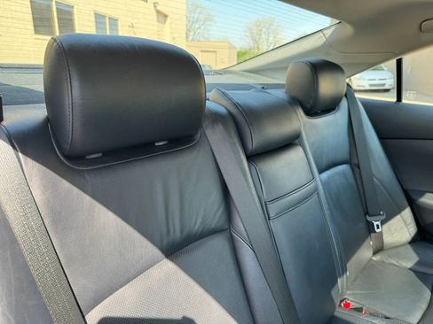 Used 2011 Lexus ES 350 FWD image 34