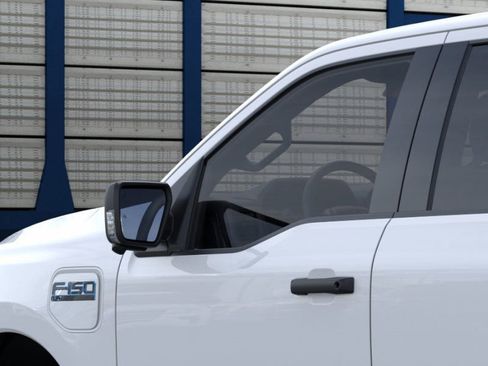 New 2025 Ford F150 Lightning XLT image 20