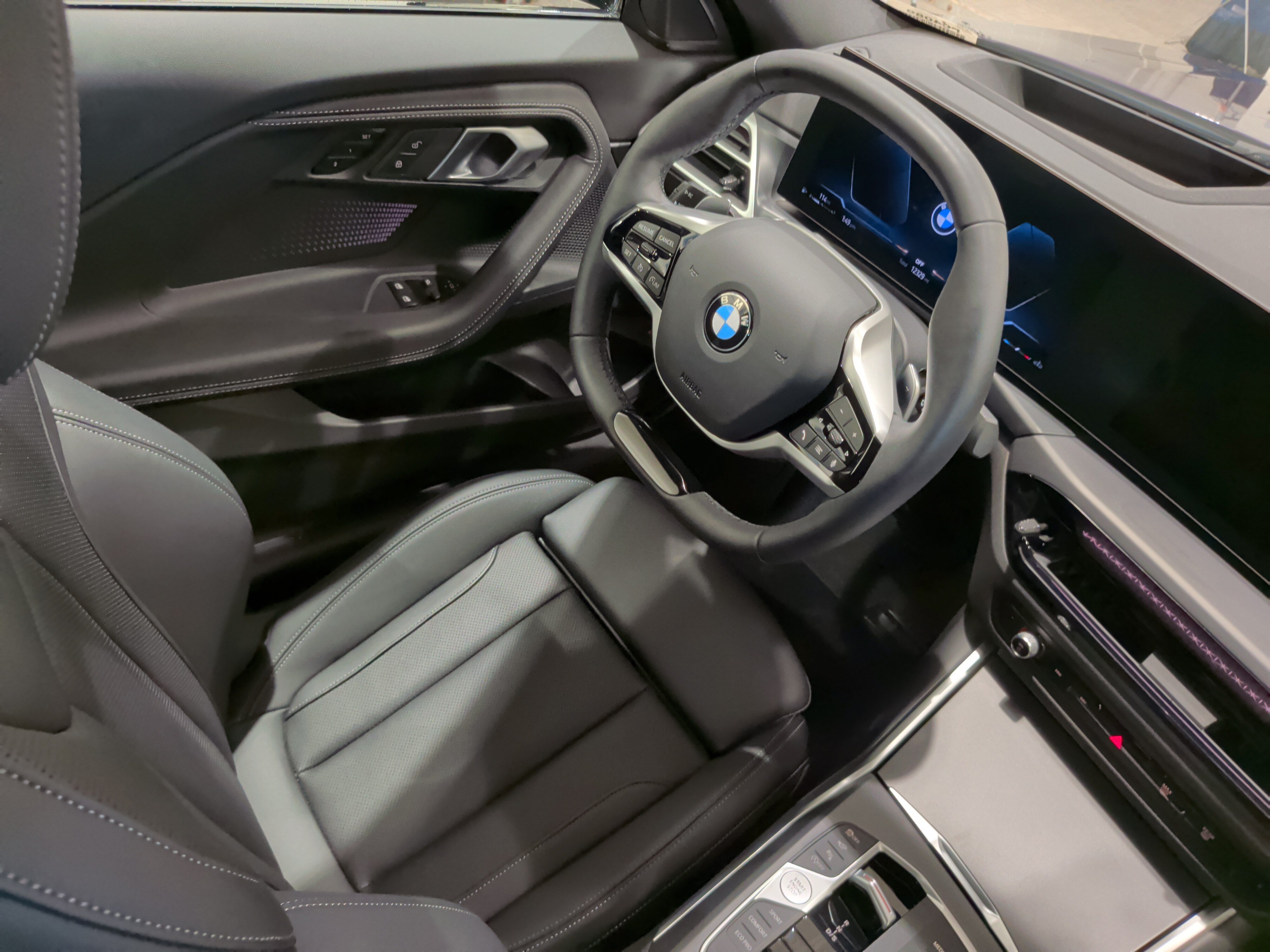 Certified 2025 BMW 230i Coupe RWD image 33