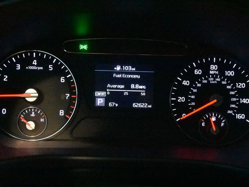 Used 2019 Kia Sorento FWD image 16