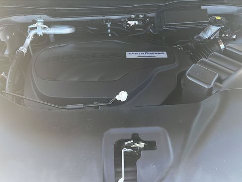 Used 2016 Honda Pilot Elite image 20