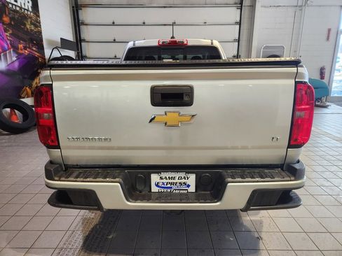 Used 2015 Chevrolet Colorado LT w/ LT Convenience Package image 10