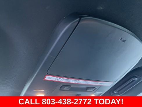 Used 2026 Toyota Camry SE FWD image 28