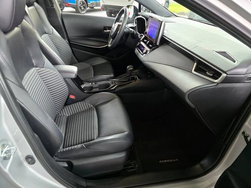 Used 2024 Toyota Corolla XSE FWD image 11