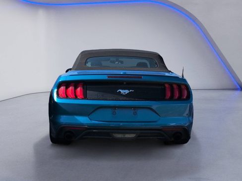 Used 2020 Ford Mustang Premium RWD image 4
