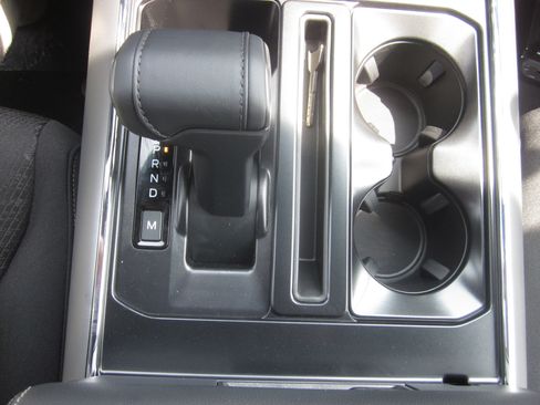 New 2025 Ford F150 XLT w/ Equipment Group 302A MID image 17