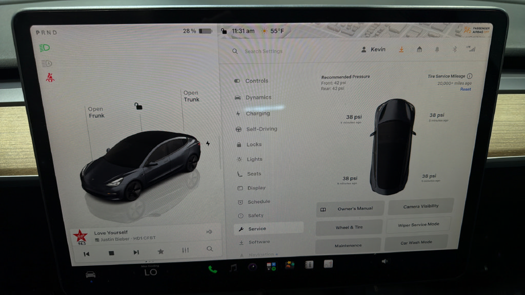 Used 2022 Tesla Model 3 Long Range AWD/4WD image 41