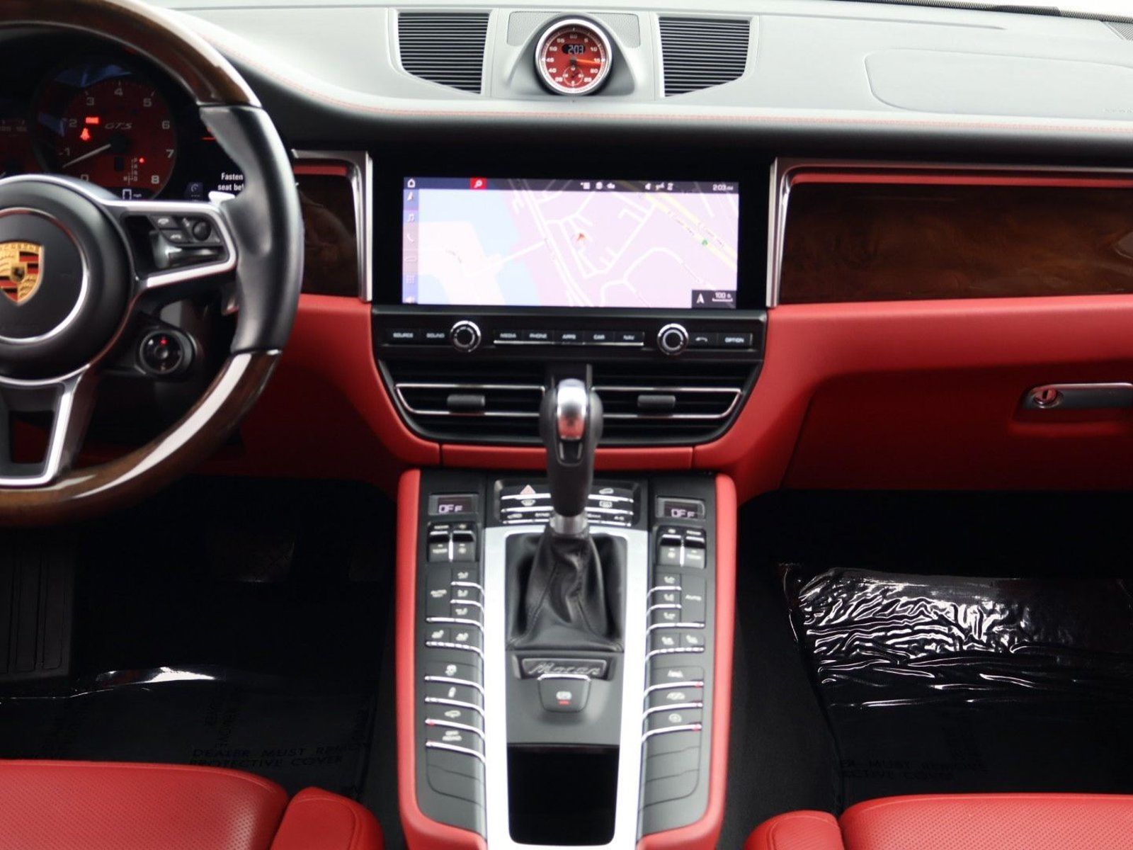 Certified 2020 Porsche Macan GTS AWD/4WD image 20