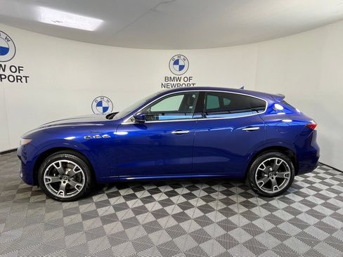 Used 2022 Maserati Levante Modena AWD/4WD image 13