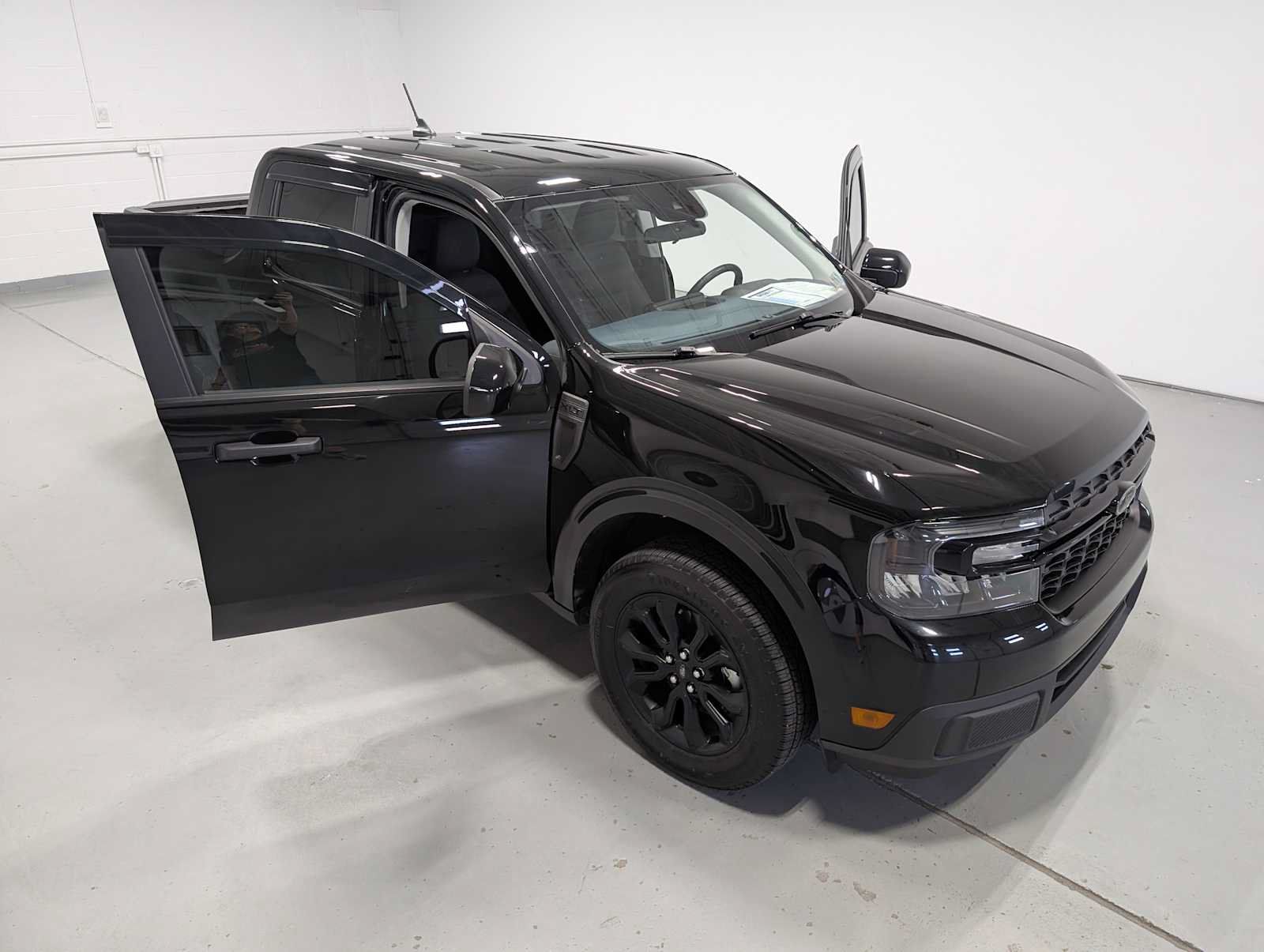 Used 2024 Ford Maverick XLT w/ XLT Luxury Package AWD/4WD image 14