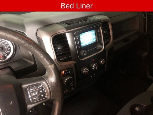 Used 2016 RAM 1500 Express AWD/4WD image 3