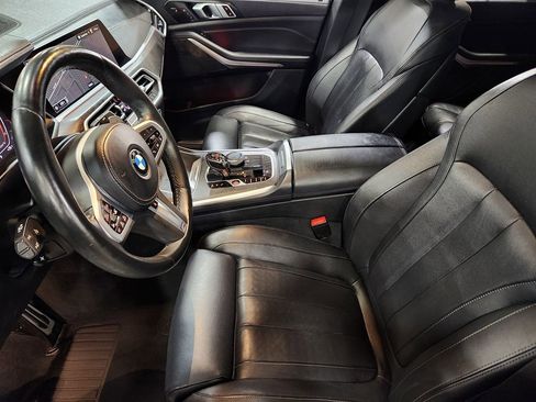 Used 2022 BMW X5 sDrive40i w/ M Sport Package image 31