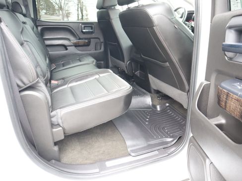 Used 2016 GMC Sierra 2500 Denali w/ Duramax Plus Package image 18