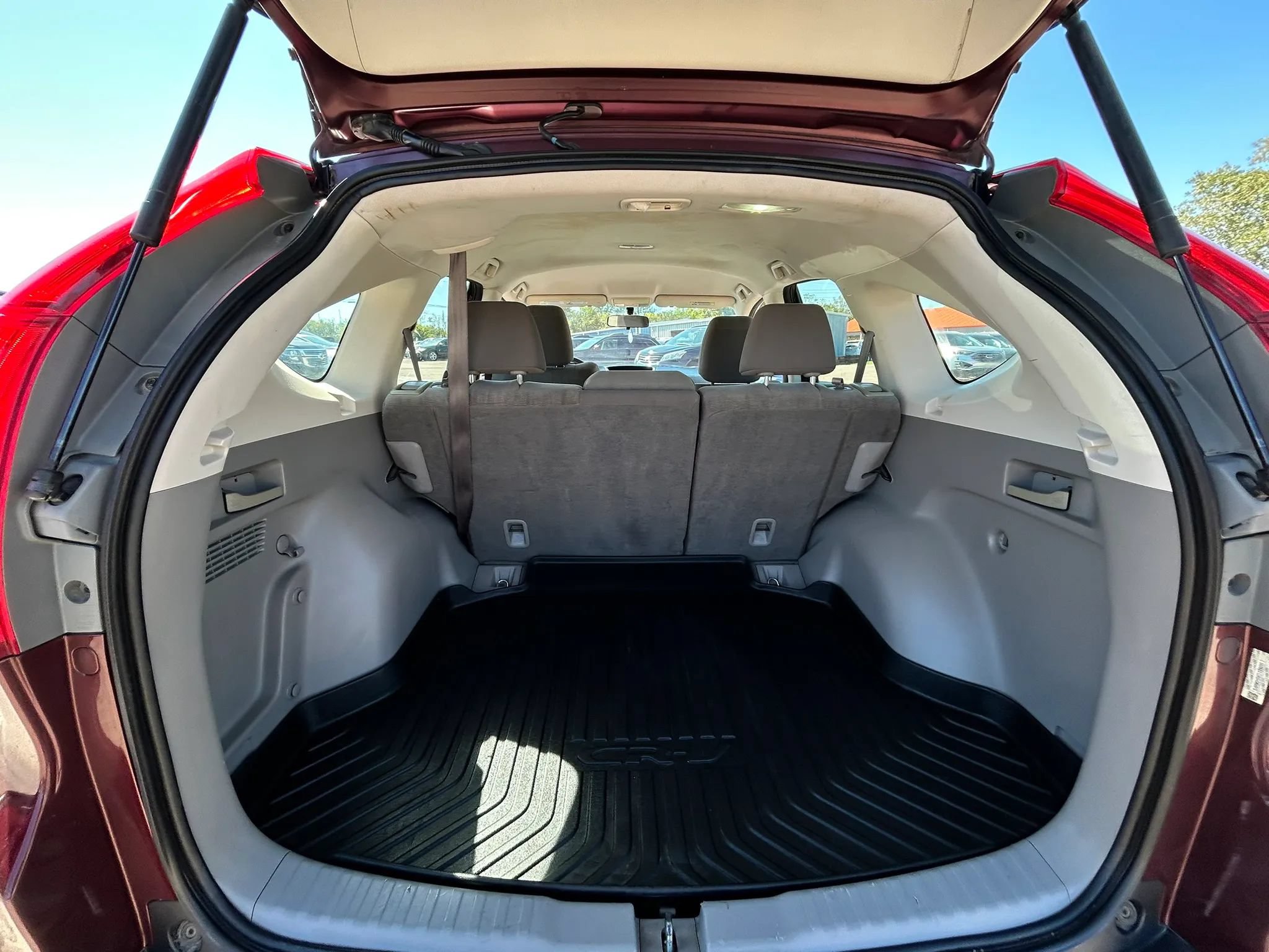Used 2012 Honda CR-V LX image 18