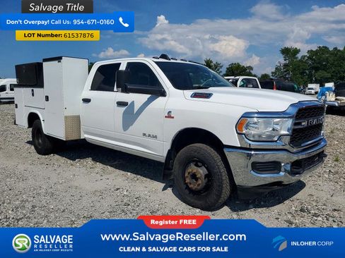 Used 2020 RAM 3500 Tradesman w/ Chrome Appearance Group AWD/4WD image 5