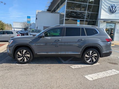 New 2026 Volkswagen Atlas SEL image 3