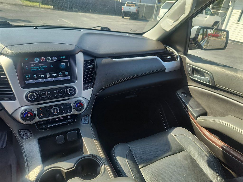 Used 2020 GMC Yukon SLT AWD/4WD image 16