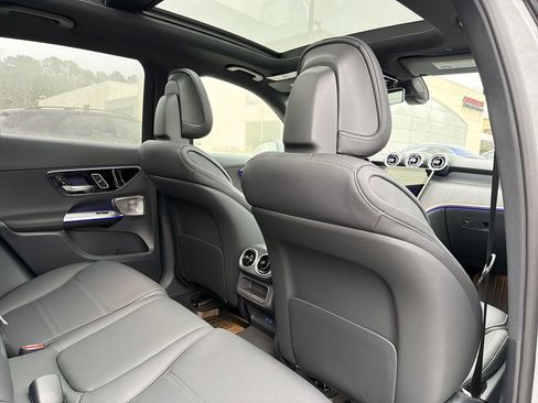 New 2026 Mercedes-Benz GLC 300 4MATIC image 18