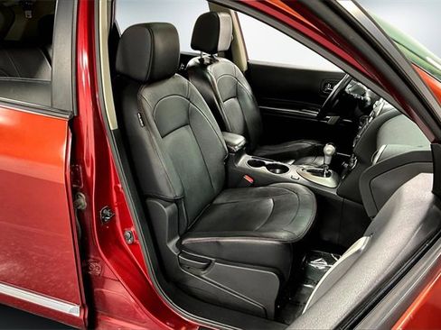 Used 2012 Nissan Rogue SL image 28