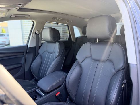 Certified 2023 Audi Q5 Prestige AWD/4WD image 11