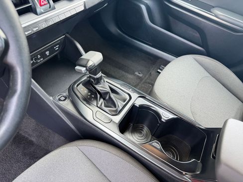 Used 2025 Kia K4 LXS image 42