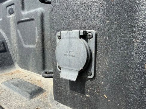 Used 2023 Chevrolet Silverado 1500 Custom image 31