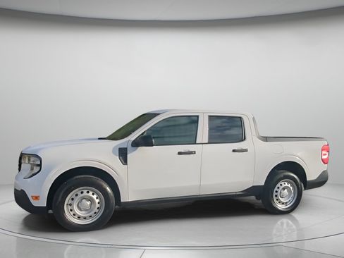 New 2026 Ford Maverick XL FWD image 15