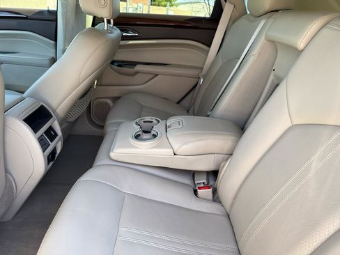 Used 2015 Cadillac SRX Luxury image 48