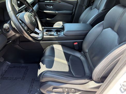 Used 2023 Honda Pilot EX-L image 5