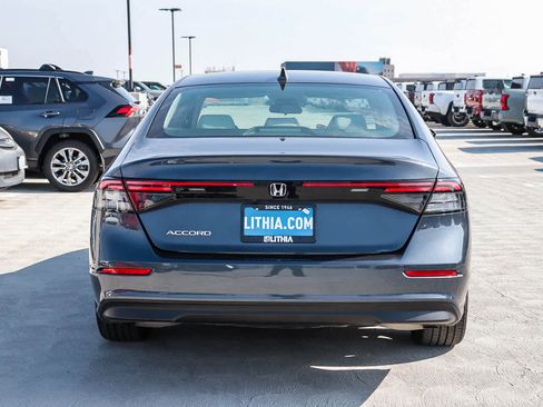 Used 2023 Honda Accord LX image 7