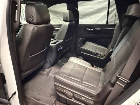 Used 2023 GMC Yukon Denali w/ LPO, Floor Liner Package AWD/4WD image 16