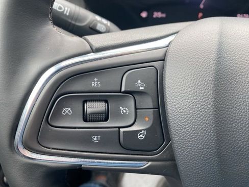 Used 2025 Buick Encore GX Sport Touring w/ Experience Buick Package image 8
