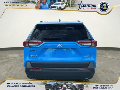 Used 2019 Toyota RAV4 XLE image 5