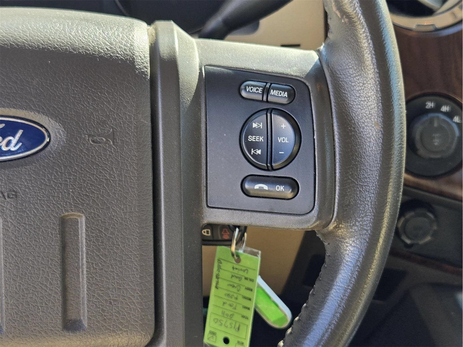 Used 2011 Ford F250 Lariat w/ Lariat Interior Pkg AWD/4WD image 27