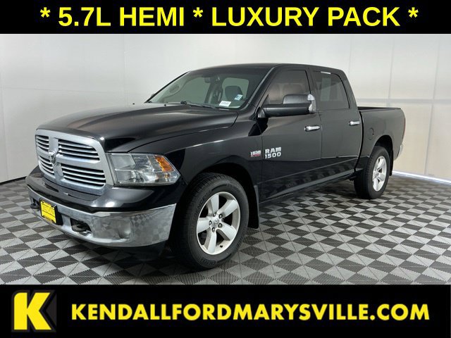 Used 2014 RAM 1500 Classic SLT w/ SLT Plus D←cor Group AWD/4WD image 1