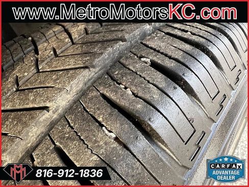 Used 2013 Buick Encore Premium image 16