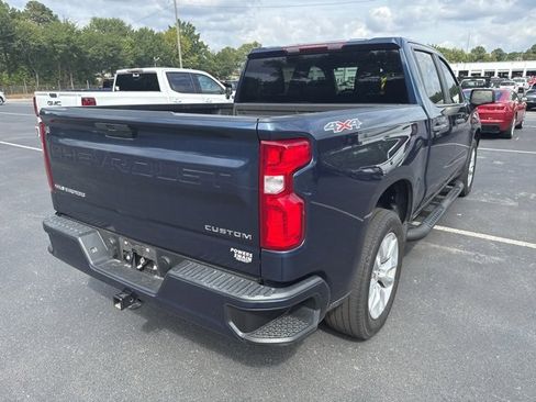 Used 2022 Chevrolet Silverado 1500 Custom w/ Safety Confidence Package image 5