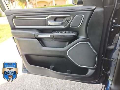Used 2022 RAM 1500 Laramie RWD image 18