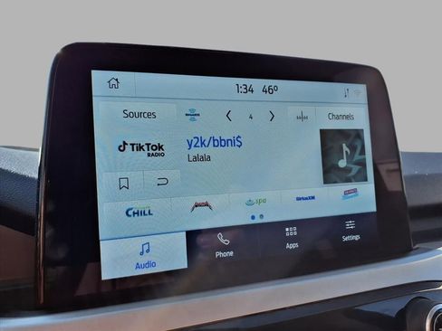 Used 2021 Ford Escape SE image 5