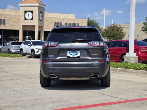 Used 2022 Jeep Cherokee Latitude Lux image 7