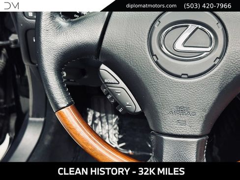 Used 2002 Lexus SC 430 Convertible RWD image 25