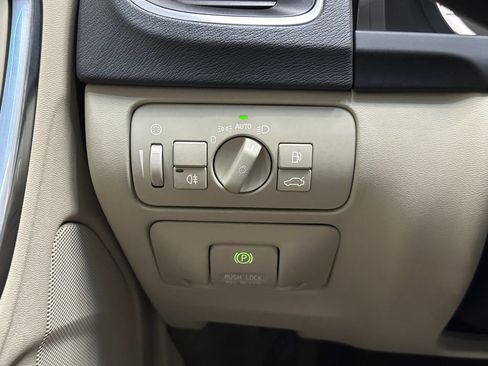 Used 2013 Volvo S60 T5 Premier image 25