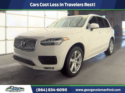 Used 2022 Volvo XC90 T5 Momentum